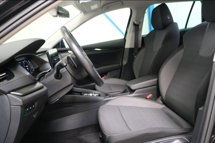 Škoda Octavia Combi 1.0 e-TSI Ambition Automaat - N.A.P. Airco, Cruise, Navi, PDC, Carplay, Virtual Cockpit.