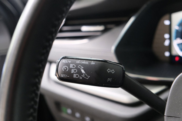 Škoda Octavia Combi 1.0 e-TSI Ambition Automaat - N.A.P. Airco, Cruise, Navi, PDC, Carplay, Virtual Cockpit.