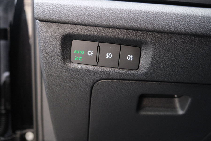 Škoda Octavia Combi 1.0 e-TSI Ambition Automaat - N.A.P. Airco, Cruise, Navi, PDC, Carplay, Virtual Cockpit.