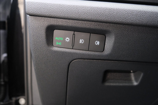 Škoda Octavia Combi 1.0 e-TSI Ambition Automaat - N.A.P. Airco, Cruise, Navi, PDC, Carplay, Virtual Cockpit.