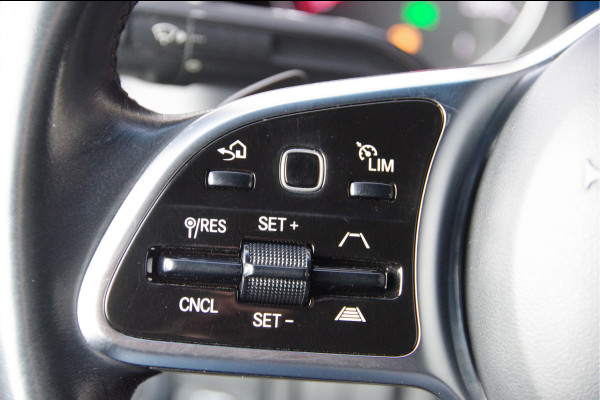 Mercedes-Benz Sprinter 519 3.0 CDI V6 L2H2 DUBBELLUCHT, LUCHTVERING, LED, ADAPT. CRUISE, STANDKACHEL, STOELVERWARMING, 360 CAMERA, MBUX 10'', ELEKTR. S