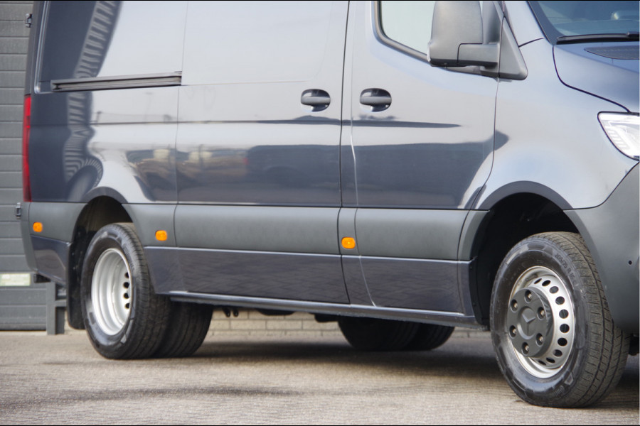 Mercedes-Benz Sprinter 519 3.0 CDI V6 L2H2 DUBBELLUCHT, LUCHTVERING, LED, ADAPT. CRUISE, STANDKACHEL, STOELVERWARMING, 360 CAMERA, MBUX 10'', ELEKTR. S