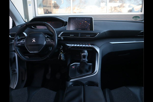 Peugeot 3008 1.2 PureTech Allure Nieuwe D-riem/ All-season banden/ Keurige auto