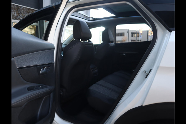 Peugeot 3008 1.2 PureTech Allure Nieuwe D-riem/ All-season banden/ Keurige auto