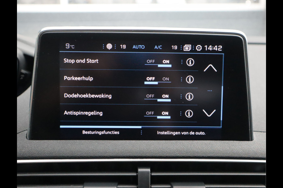 Peugeot 3008 GT Line Navi /Trekh / Pdc / Keyless / Stoelverw / Cruise / Carplay  Recent D-riem verv !