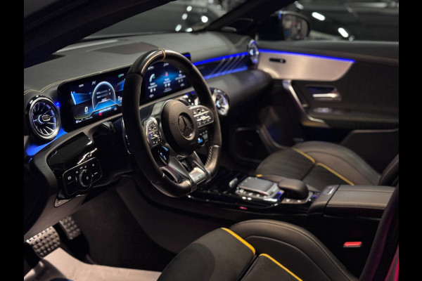 Mercedes-Benz CLA-Klasse Shooting Brake AMG 45 S 4MATIC+ PANO | SCHAALSTOELEN | BURMESTER | HUD