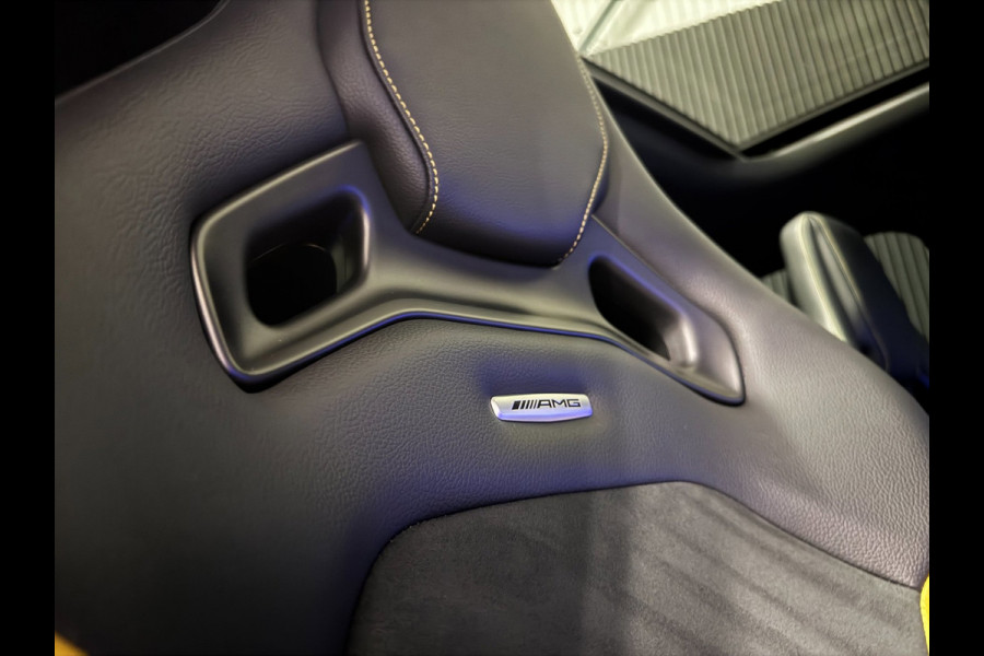 Mercedes-Benz CLA-Klasse Shooting Brake AMG 45 S 4MATIC+ PANO | SCHAALSTOELEN | BURMESTER | HUD