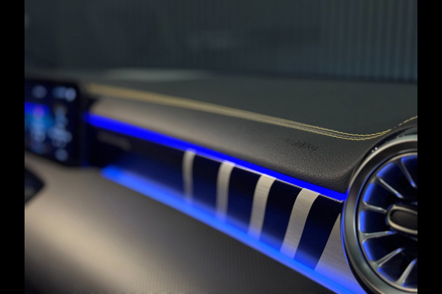 Mercedes-Benz CLA-Klasse Shooting Brake AMG 45 S 4MATIC+ PANO | SCHAALSTOELEN | BURMESTER | HUD