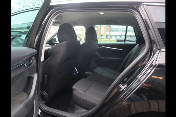 Škoda Octavia Combi 1.0 e-TSI Business Edition Plus Automaat