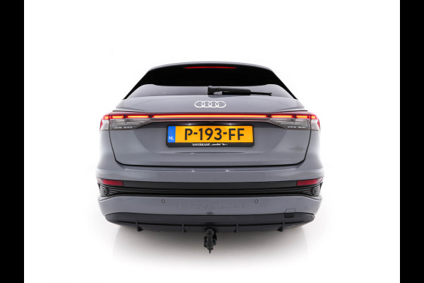 Audi Q4 e-tron 40 S-line Launch edition Competition 77 kWh [ 3-Fase-11kW ] {SOH-93%} (INCL-BTW) *HEATPUMP | LEATHER-FABRIC | SONOS-AUDIO | MATRIX-LED | ADAPTIVE-CRUISE | HEATED-SPORTSEATS | AMBIENTLIGHT | DIGI-COCKPIT | CAMERA | KEYLESS | DAB+ | NAVI-FULLMAP | TOWBAR | 21"ALU