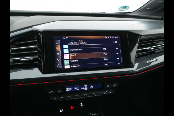 Audi Q4 e-tron 40 S-line Launch edition Competition 77 kWh [ 3-Fase-11kW ] {SOH-93%} (INCL-BTW) *HEATPUMP | LEATHER-FABRIC | SONOS-AUDIO | MATRIX-LED | ADAPTIVE-CRUISE | HEATED-SPORTSEATS | AMBIENTLIGHT | DIGI-COCKPIT | CAMERA | KEYLESS | DAB+ | NAVI-FULLMAP | TOWBAR | 21"ALU