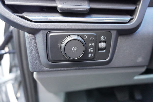 Ford Transit Custom 320L 2.0 TDCI 170PK L2H1 Limited Automaat Climate | Adap.Cruise | Navi | Camera