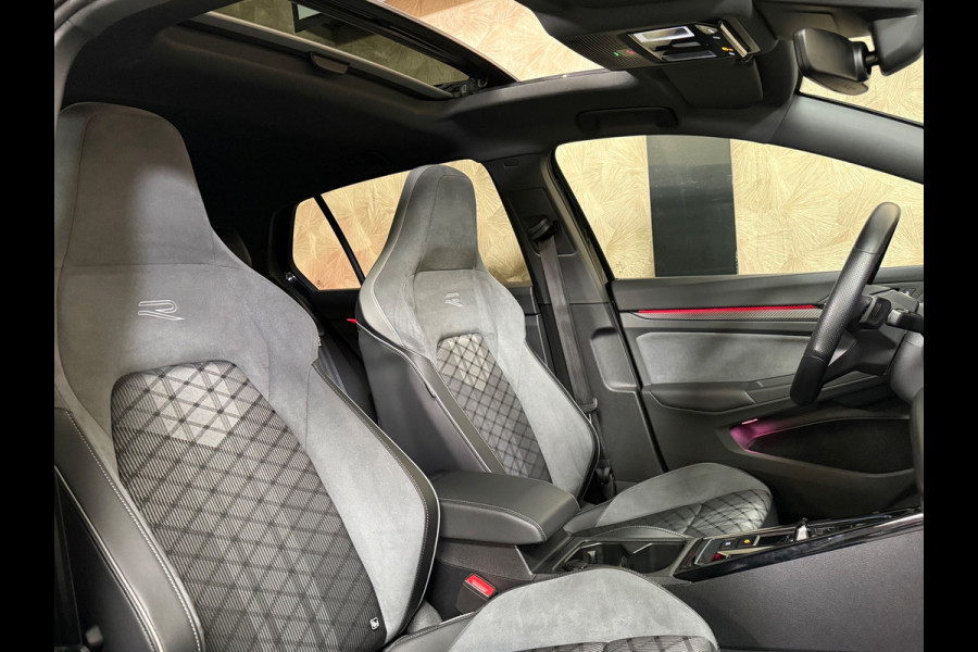 Volkswagen Golf 1.5 TSI R-Line | Pano | Camera | Carplay | Sfeerverlichting | Led