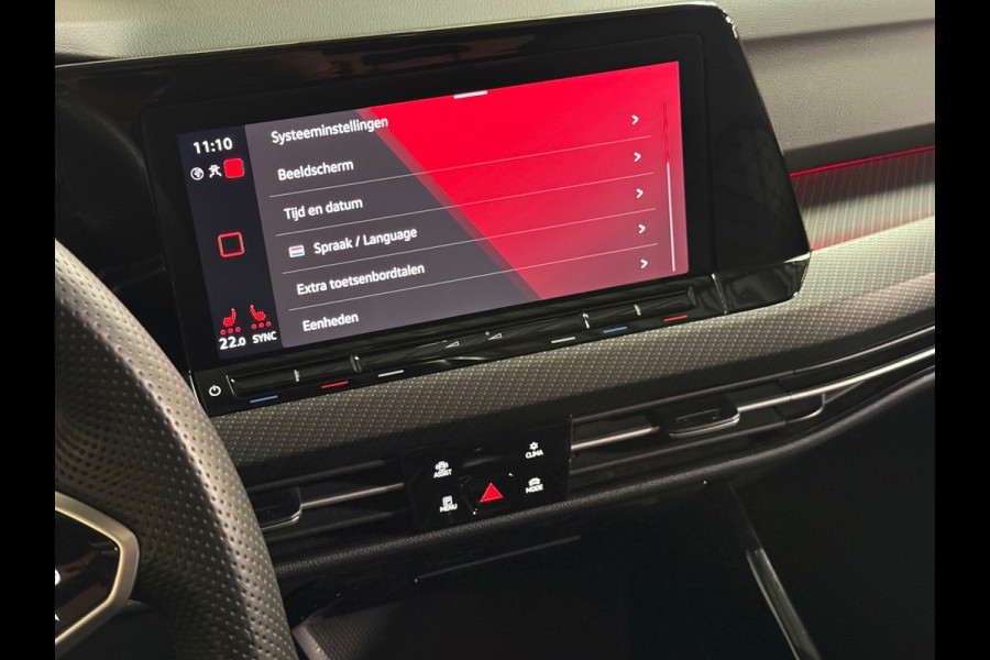 Volkswagen Golf 1.5 TSI R-Line | Pano | Camera | Carplay | Sfeerverlichting | Led
