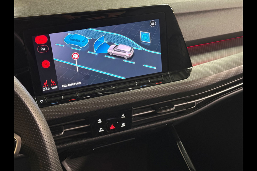 Volkswagen Golf 1.5 TSI R-Line | Pano | Camera | Carplay | Sfeerverlichting | Led