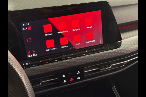 Volkswagen Golf 1.5 TSI R-Line | Pano | Camera | Carplay | Sfeerverlichting | Led