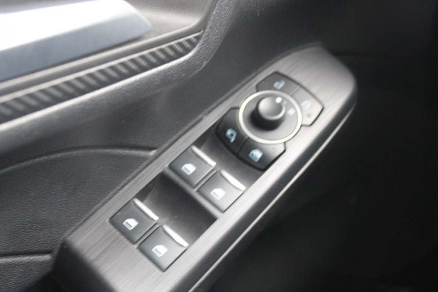 Ford Kuga 2.5 FHEV ST-Line | 190pk | Winterpack | Achteruitrijcamera | SYNC 4 Navigatie | All Weatherbanden | Geen stekker nodig