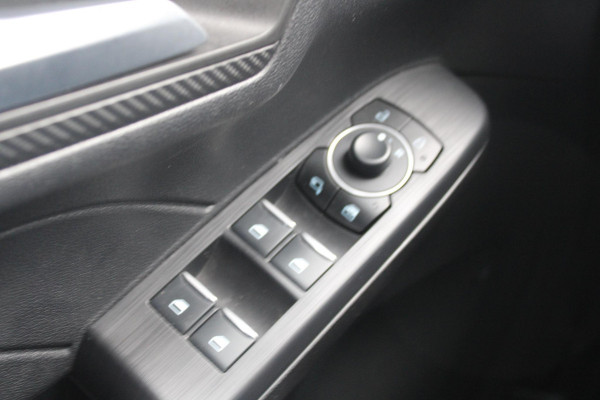 Ford Kuga 2.5 FHEV ST-Line | 190pk | Winterpack | Achteruitrijcamera | SYNC 4 Navigatie | All Weatherbanden | Geen stekker nodig