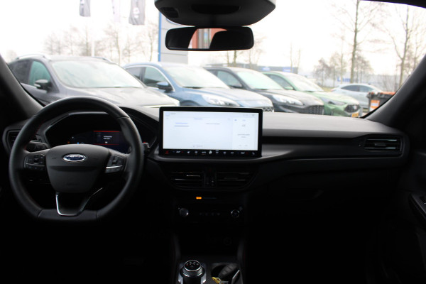 Ford Kuga 2.5 FHEV ST-Line | 190pk | Winterpack | Achteruitrijcamera | SYNC 4 Navigatie | All Weatherbanden | Geen stekker nodig