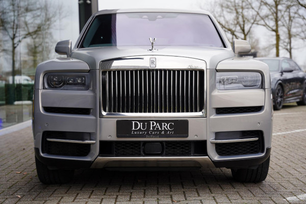 Rolls-Royce Cullinan 6.75 V12 / Bespoke Audio / Starlight / Twin-Coachline