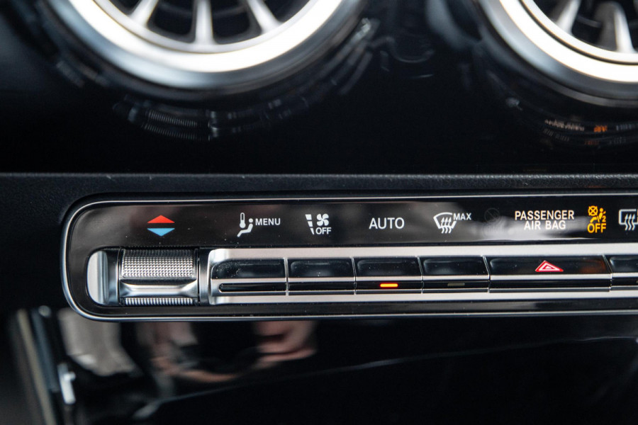 Mercedes-Benz A-Klasse 250 e Business Solution Luxury Limited CARPLAY / LEER / CAMERA / AUTOMAAT