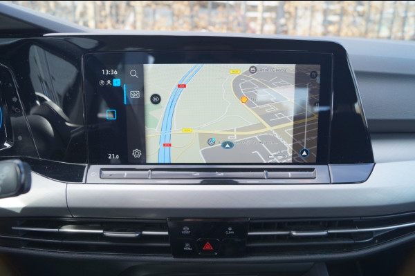 Volkswagen Golf 1.0 TSI 110pk Life -NAVI-ECC-PDC-LED-