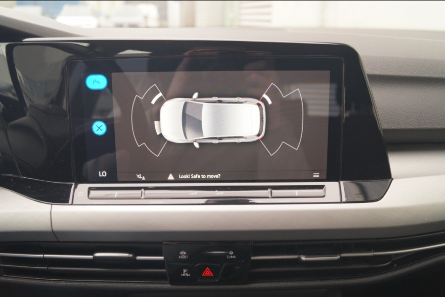 Volkswagen Golf 1.0 TSI 110pk Life -NAVI-ECC-PDC-LED-