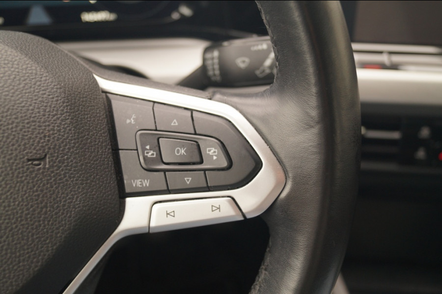 Volkswagen Golf 1.0 TSI 110pk Life -NAVI-ECC-PDC-LED-