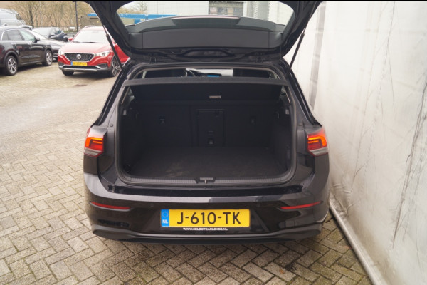Volkswagen Golf 1.0 TSI 110pk Life -NAVI-ECC-PDC-LED-