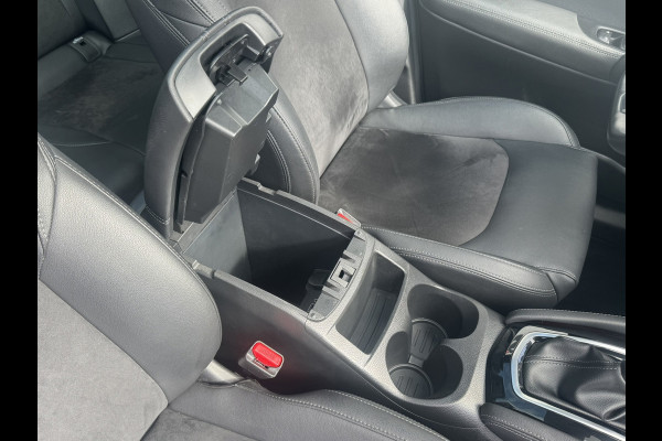 Nissan QASHQAI 1.3 DIG-T N-Tec Automaat Led Panorama Clima Cruise Carplay Pdc+360 Camera Trekhaak