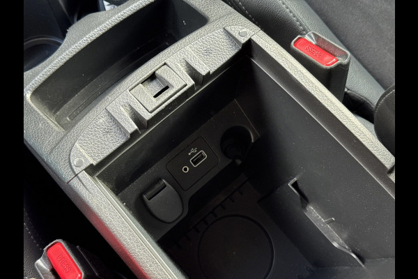 Nissan QASHQAI 1.3 DIG-T N-Tec Automaat Led Panorama Clima Cruise Carplay Pdc+360 Camera Trekhaak