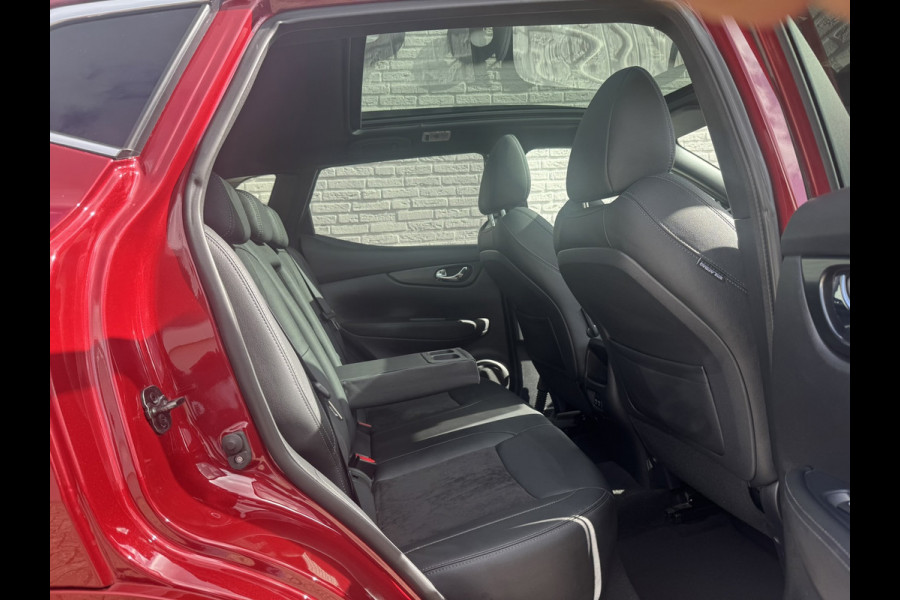 Nissan QASHQAI 1.3 DIG-T N-Tec Automaat Led Panorama Clima Cruise Carplay Pdc+360 Camera Trekhaak