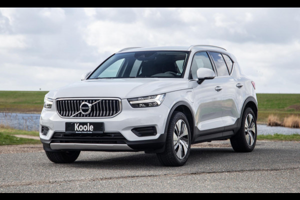 Volvo XC40 1.5 T4 Recharge Inscription AUTOMAAT / PLUG IN HYBRID / NAVI / STOELVERWARMING / CAMERA