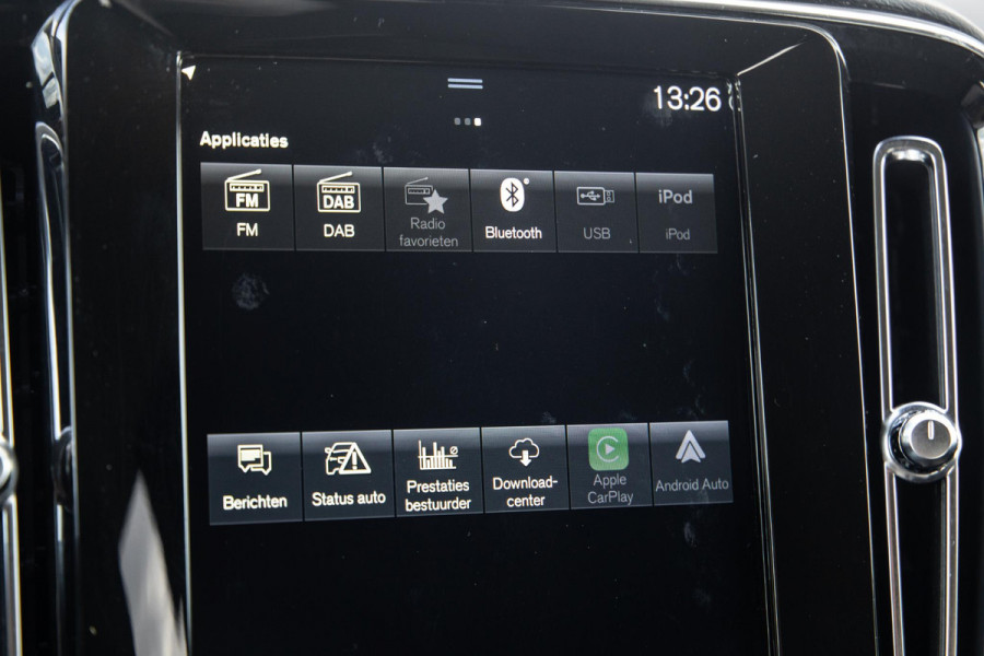 Volvo XC40 1.5 T4 Recharge Inscription AUTOMAAT / PLUG IN HYBRID / NAVI / STOELVERWARMING / CAMERA