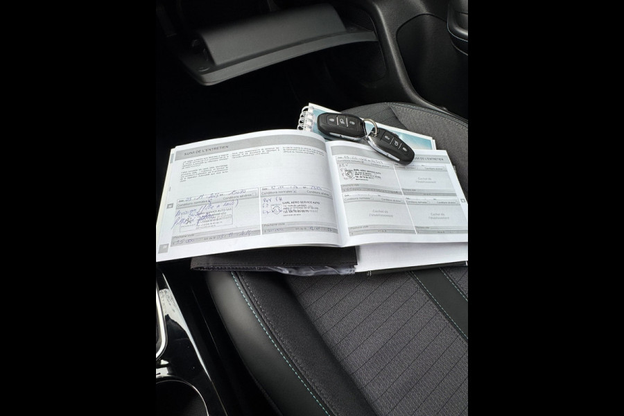 Peugeot 2008 1.2 PureTech Allure Pack 42.000 KM- Apple Carplay / Navigatie I Airco I LED I DPC I Sport pakket I Dealer onderhouden