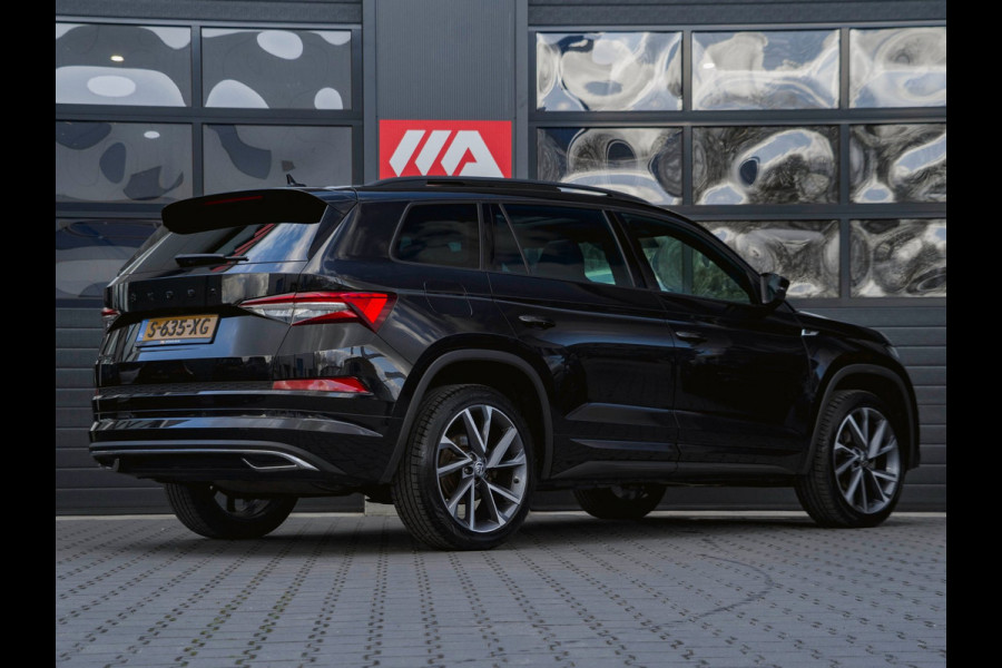Škoda Kodiaq 1.5 TSI Sportline Business Panoramadak|Trekhaak|Stoelverwarming|Memory|Camera