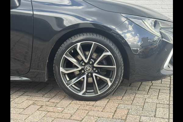 Toyota Corolla Touring Sports 2.0 Hybrid GR-Sport Plus Panorama dak 18" velgen Camera JBL Dodehoek detectie