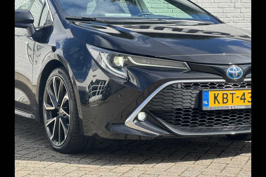 Toyota Corolla Touring Sports 2.0 Hybrid GR-Sport Plus Panorama dak 18" velgen Camera JBL Dodehoek detectie