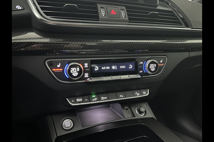 Audi Q5 Sportback 50 e S-Line | Luchtvering | Panorama | Carbon | Head-Up | Trekhaak | Keyless-Entry | Leder | Matrix-LED | Black-Optic | Standkachel | Virtual-Cockpit | Carplay | Getint Glas | Stoelverwarming | Zwarte Hemel | Draadloos Laden |
