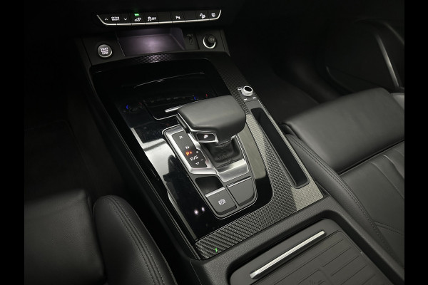 Audi Q5 Sportback 50 e S-Line | Luchtvering | Panorama | Carbon | Head-Up | Trekhaak | Keyless-Entry | Leder | Matrix-LED | Black-Optic | Standkachel | Virtual-Cockpit | Carplay | Getint Glas | Stoelverwarming | Zwarte Hemel | Draadloos Laden |