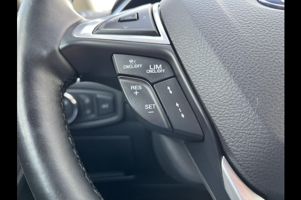 Ford S-Max 2.5 FHEV Titanium 190pk | 7 Persoons | Winterpack | Adaptieve Cruise | Full LED | Elek. Achterklep | Achteruitrijcamera | SONY SYNC 3 Navigatie