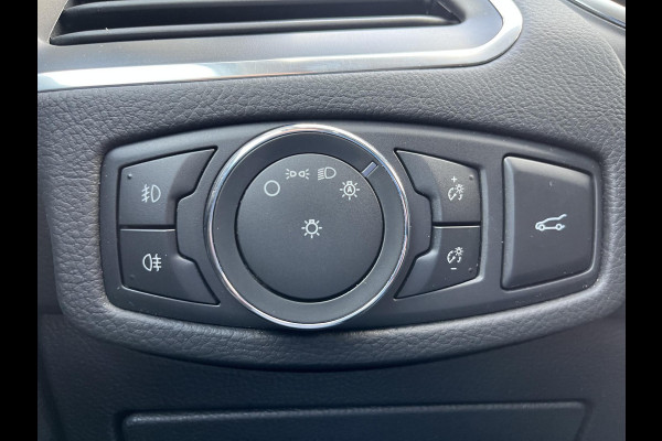 Ford S-Max 2.5 FHEV Titanium 190pk | 7 Persoons | Winterpack | Adaptieve Cruise | Full LED | Elek. Achterklep | Achteruitrijcamera | SONY SYNC 3 Navigatie