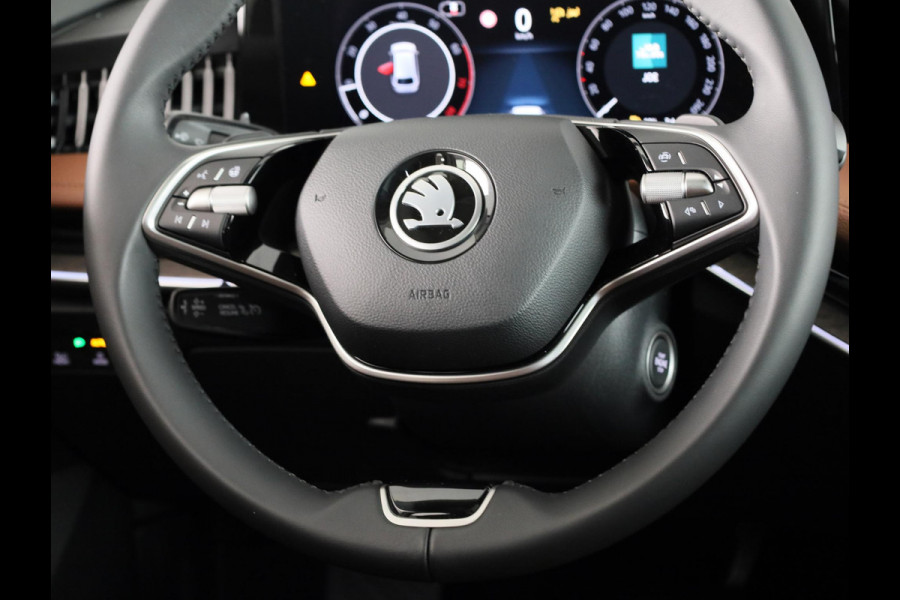Škoda Superb First Edition Combi 1.5 TSI m-HEV 150pk DSG-7 | Panoramadak | Leder | Light & View |