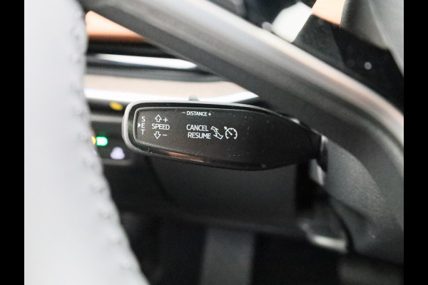 Škoda Superb First Edition Combi 1.5 TSI m-HEV 150pk DSG-7 | Panoramadak | Leder | Light & View |