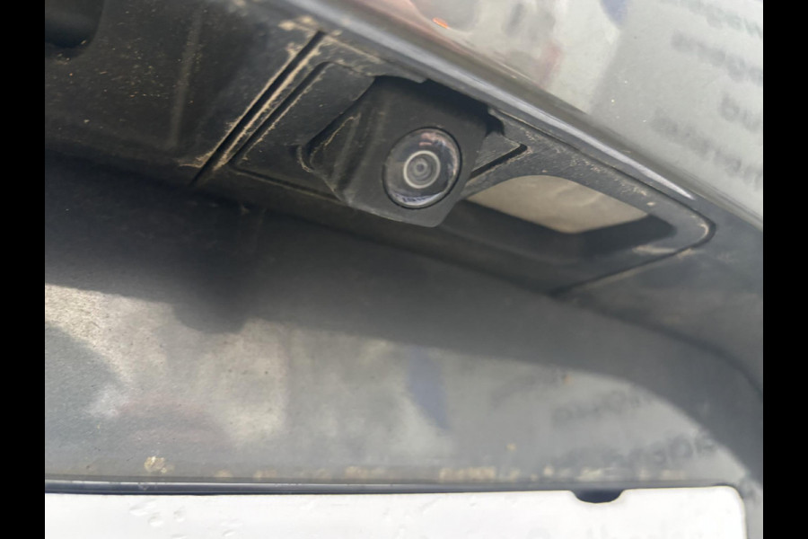 Mazda CX-60 2.5 e-SkyActiv PHEV Takumi | Bellen voor bezichtiging | 328pk | SCI |  Panoramadak / Kanteldak (Glas) |  360 graden camera | Achteruitrijcamera | Stoelverwarming |  Adaptieve Cruise Control