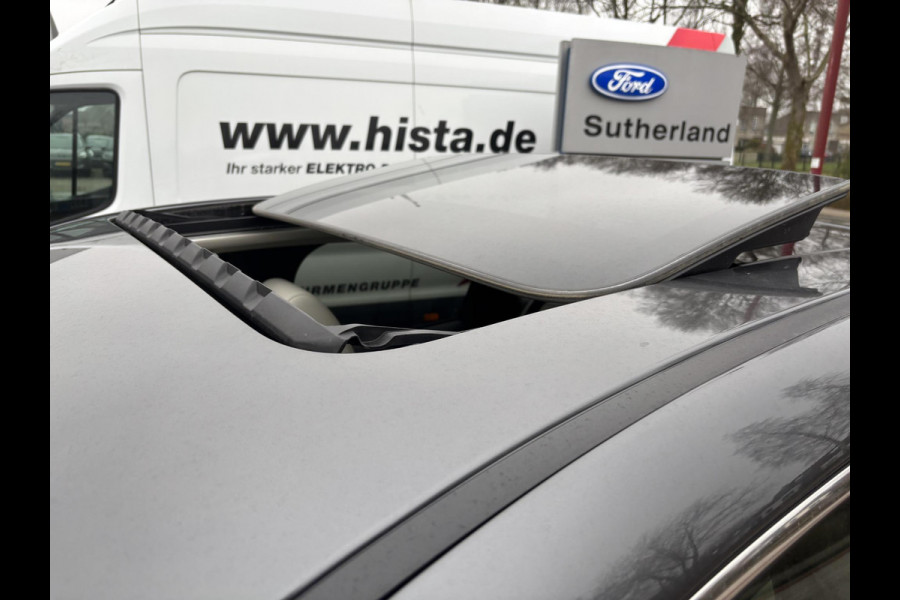 Mazda CX-60 2.5 e-SkyActiv PHEV Takumi | Bellen voor bezichtiging | 328pk | SCI |  Panoramadak / Kanteldak (Glas) |  360 graden camera | Achteruitrijcamera | Stoelverwarming |  Adaptieve Cruise Control