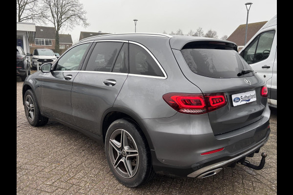 Mercedes-Benz GLC 300e 4MATIC AMG Line | Bellen voor bezichtiging | SCI | 320pk PHEV | Panormadak | Afneembare Trekhaak | Burmester Audio | Stoelverwarming |  Achteruitrijcamera
