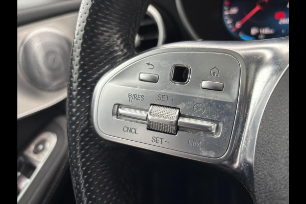 Mercedes-Benz GLC 300e 4MATIC AMG Line | Bellen voor bezichtiging | SCI | 320pk PHEV | Panormadak | Afneembare Trekhaak | Burmester Audio | Stoelverwarming |  Achteruitrijcamera