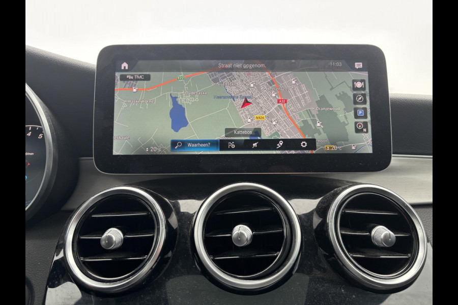 Mercedes-Benz GLC 300e 4MATIC AMG Line | Bellen voor bezichtiging | SCI | 320pk PHEV | Panormadak | Afneembare Trekhaak | Burmester Audio | Stoelverwarming |  Achteruitrijcamera