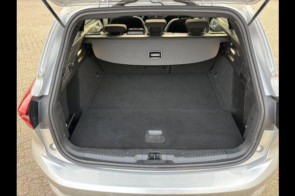 Ford FOCUS Wagon 1.0 EcoBoost Hybrid ST Line X 155pk | Trekhaak afneembaar | Panoramadak | Bang&Olufsen | Adaptive cruise control | Winter Pack | All season banden | Camera